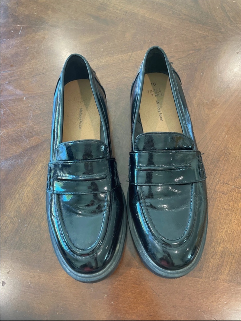 Classic Black Women’s Penny Loafers